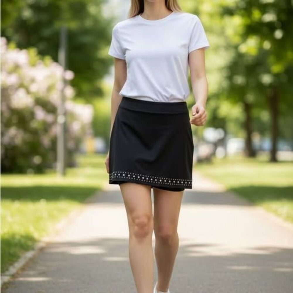 It’s a SKORT! |Size 14P - Picture 2 of 6